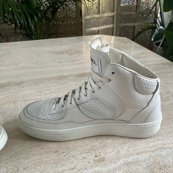 Gently Loved Chanel Hightops - Picture 6 of 11